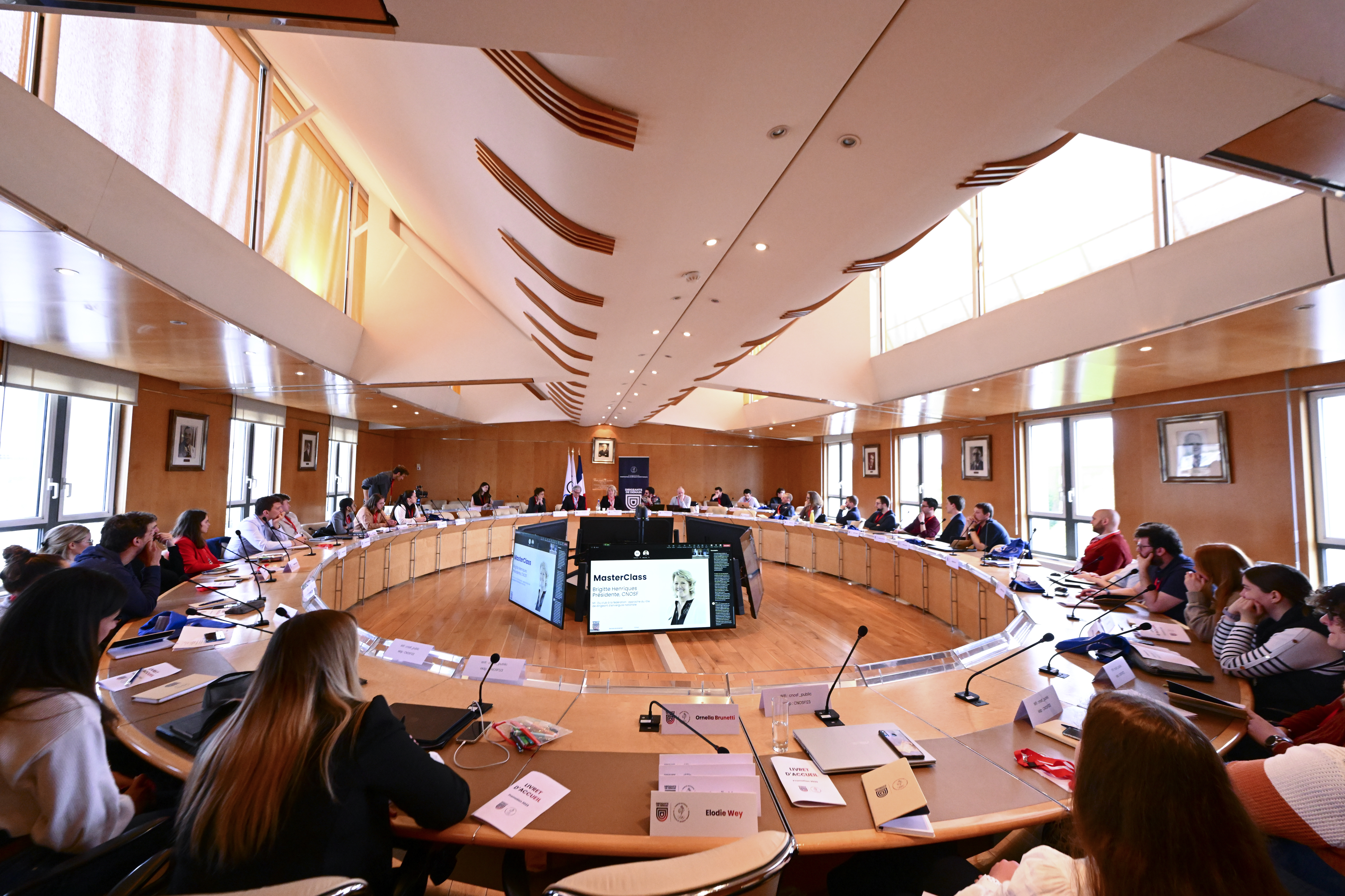 Lancement du programme Dirigeants de demain - 15 avril 2023 ©CNOSF/KMSP